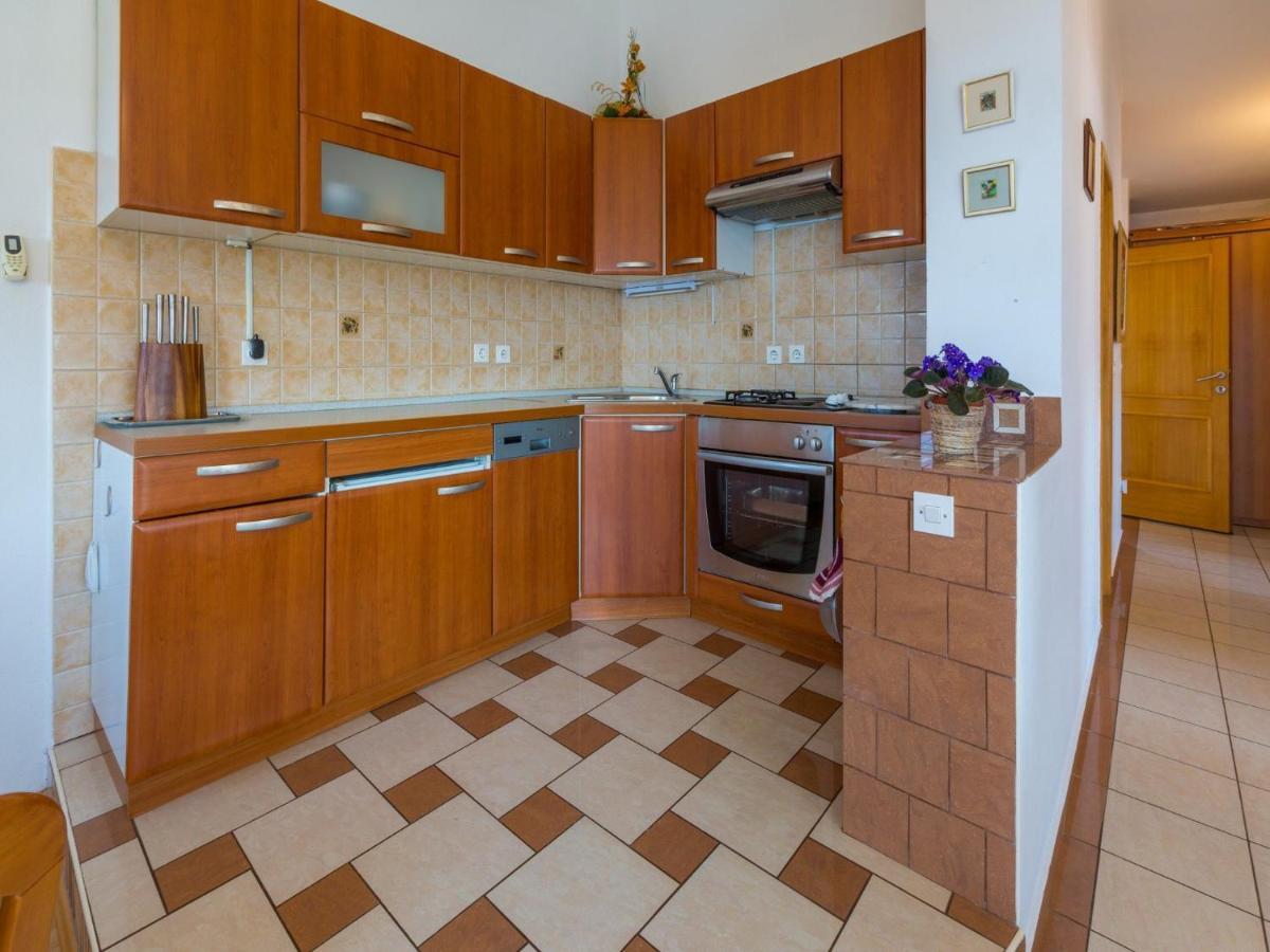 Ani Apartman *