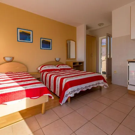 Apartments Ani Crikvenica Exterior photo